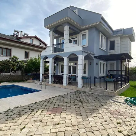 Villa Beren Apartamento *